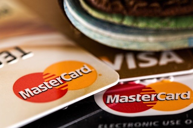 MasterCard und VISA Karte